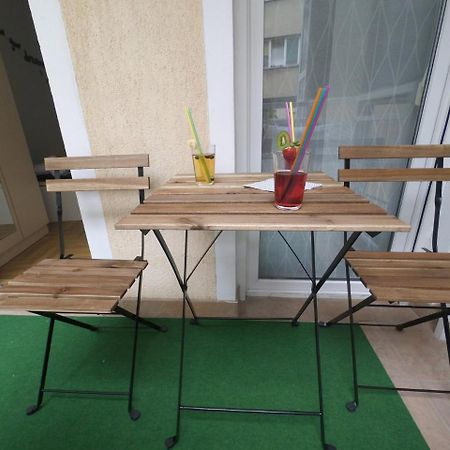 City Center Garden Загреб Экстерьер фото